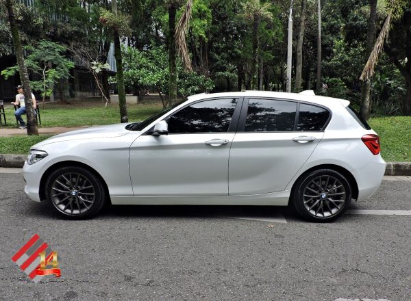 BMW 120i LCI COMFORT TP 2.0 2018 $78.900.000 - Imagen 3