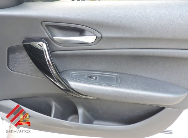 BMW 120i LCI COMFORT TP 2.0 2018 $78.900.000 - Imagen 18