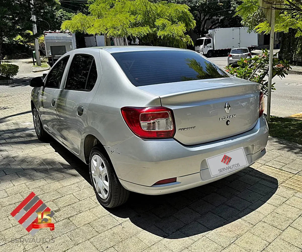 RENAULT LOGAN AUTHENTIQUE MT 1.6 2016 $38.000.000 - Imagen 4