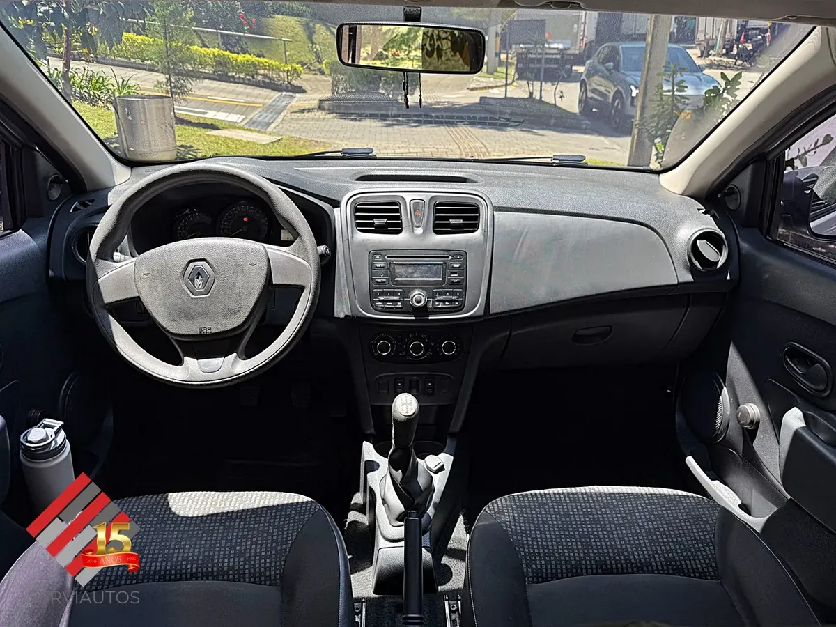 RENAULT LOGAN AUTHENTIQUE MT 1.6 2016 $38.000.000 - Imagen 14