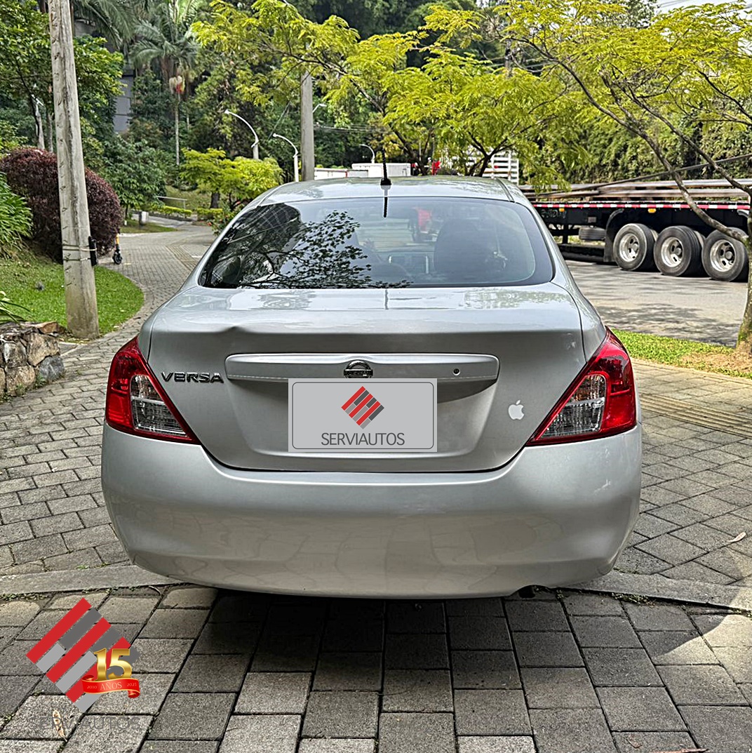 NISSAN VERSA 1.6 ADVANCE MT 2014 $33.900.000 - Imagen 5