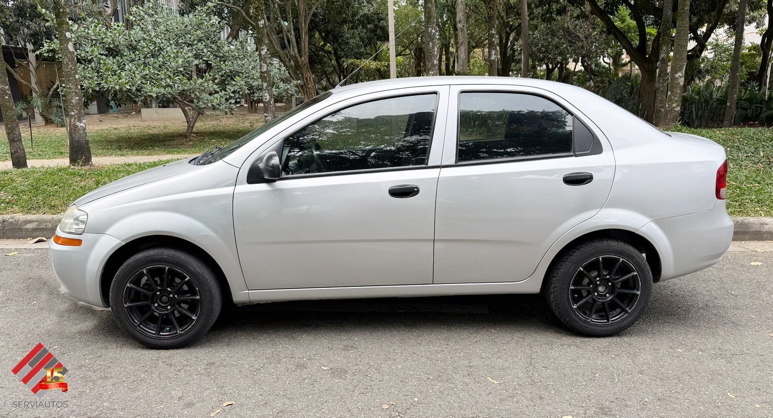 CHEVROLET AVEO 1.5 FAMILY MT 2012 $18.000.000 - Imagen 3