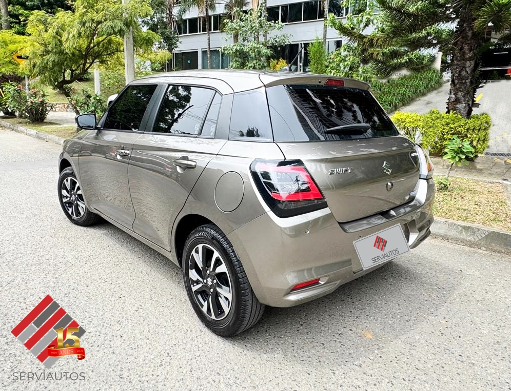 SUZUKI SWIFT 1.2 HYBRID 2WD 2025 $79.900.000 - Imagen 4