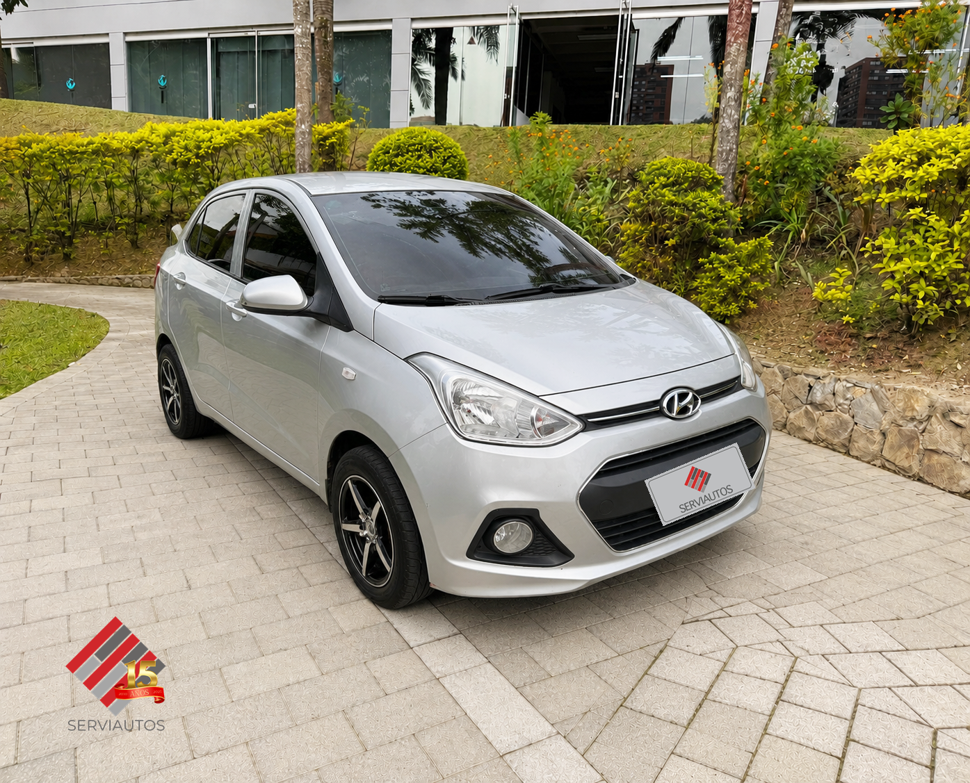 HYUNDAI GRAND I10 ILLUSION 1.2 STYLE 4P 2016 MT $43.900.000 - Imagen 8