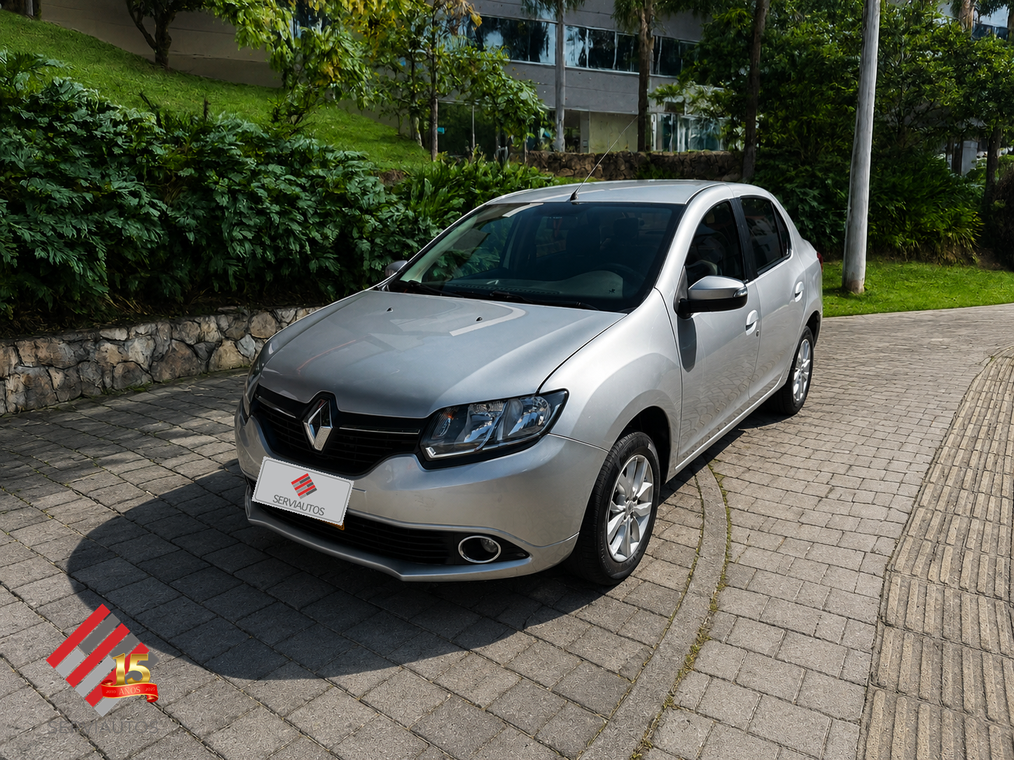 RENAULT LOGAN 1.6 PRIVILIGE / INTENS MT 2016 $37.900.000 - Imagen 2