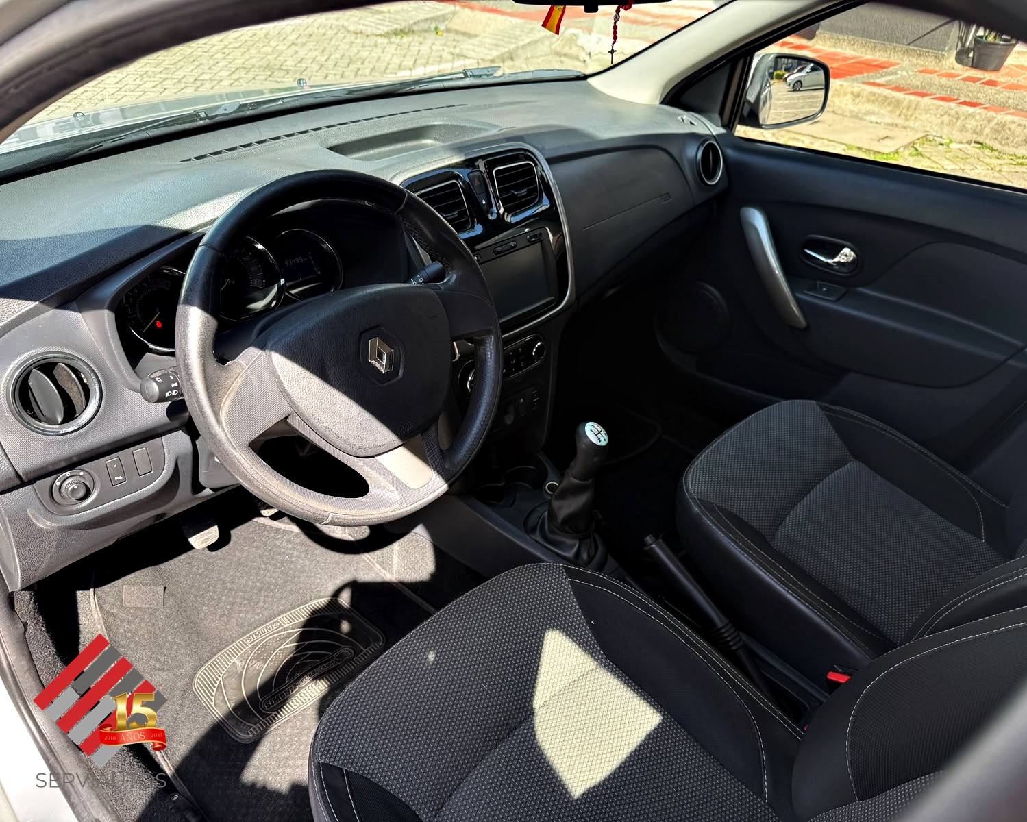 RENAULT LOGAN 1.6 PRIVILIGE / INTENS MT 2016 $37.900.000 - Imagen 11