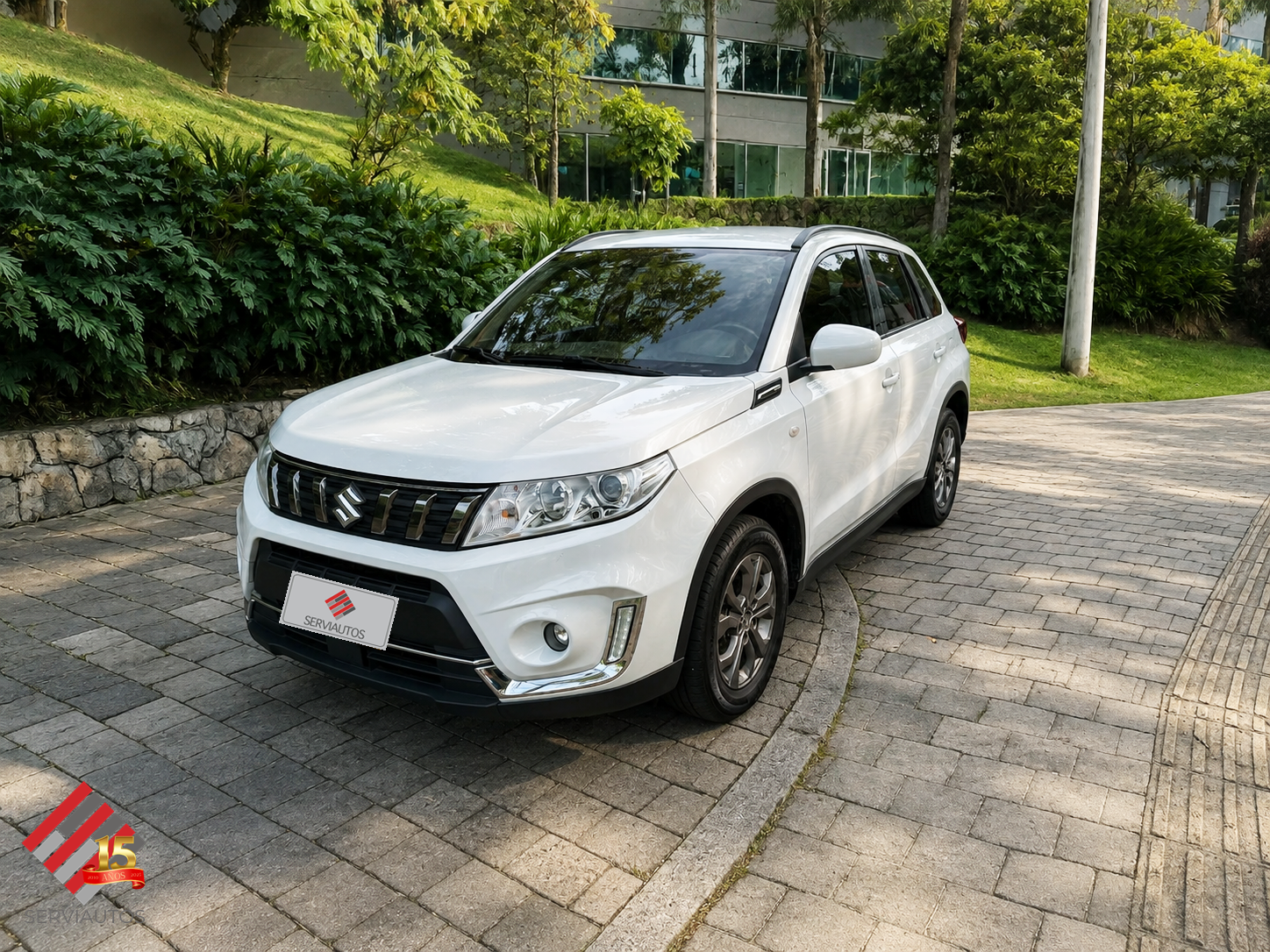 SUZUKI VITARA LIVE 2WD AT 2022 $72.500.000 - Imagen 2