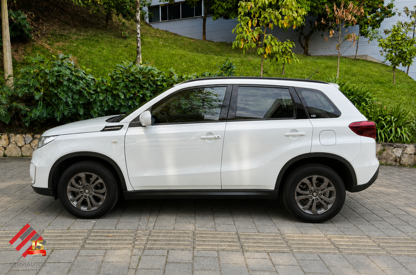 SUZUKI VITARA LIVE 2WD AT 2022 $72.500.000 - Imagen 3