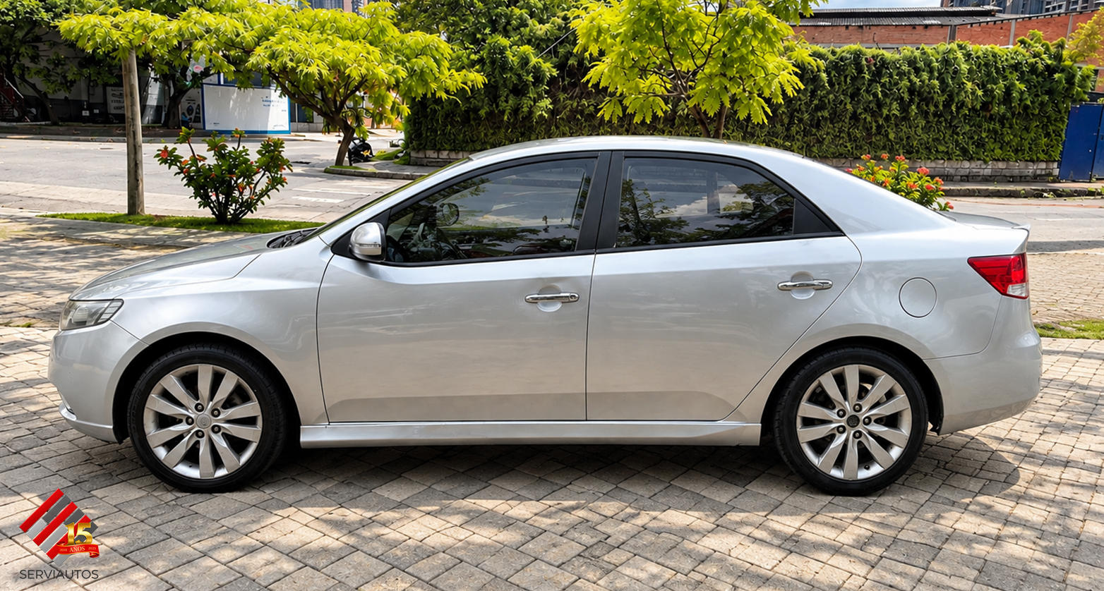 KIA CERATO FORTE SX 1.6 MT 2013 $37.500.000 - Imagen 3