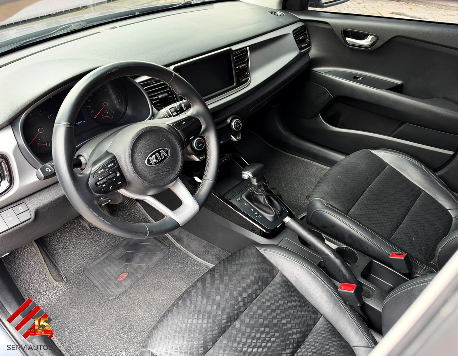 KIA RIO ZENITH HB 1.4 2021 $61.700.000 - Imagen 12